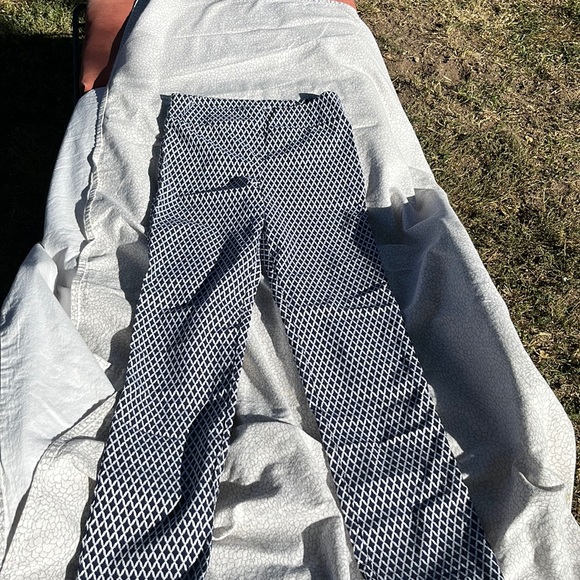 🚨 🥷 Stretch slimming great quality pants leggings in excellent condition - Picture 4 of 9